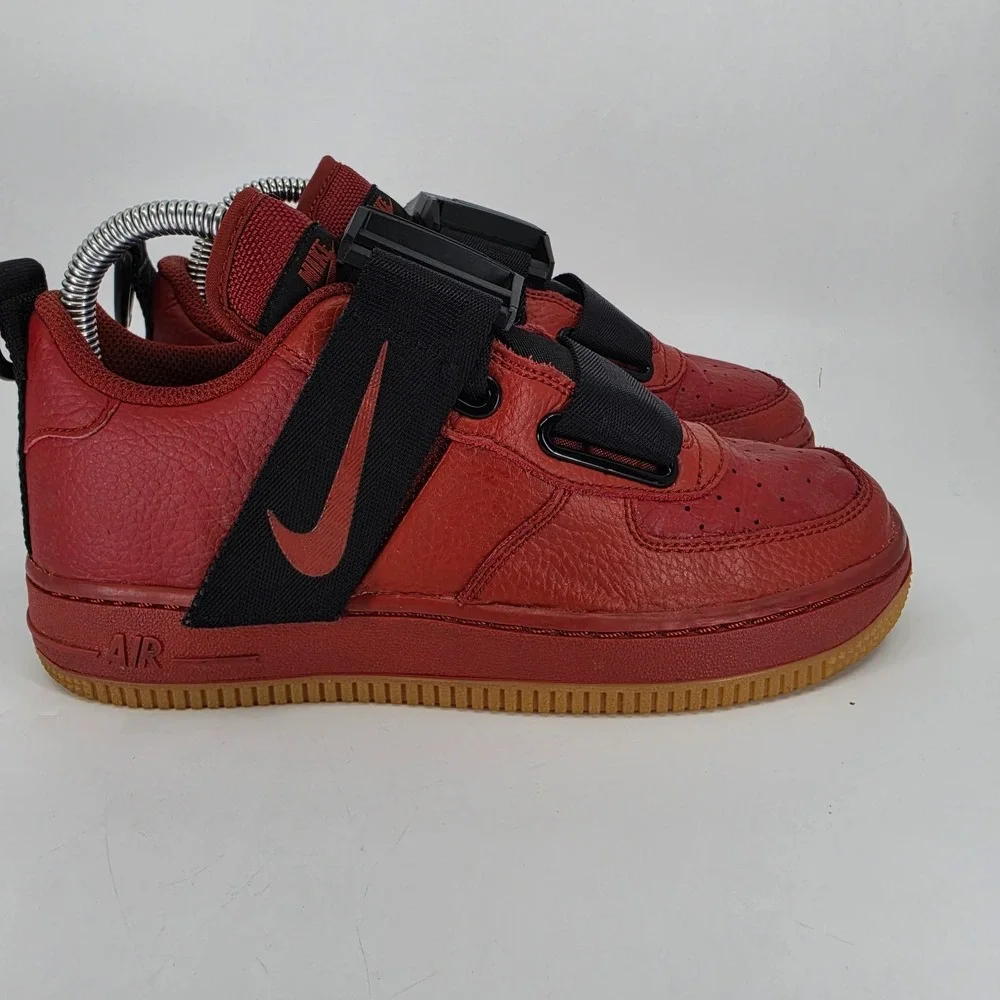 Nike Air Force 1 Kids Shoe 5Y Dune Red-Black Air Force 1 Utility [AJ6601-600]